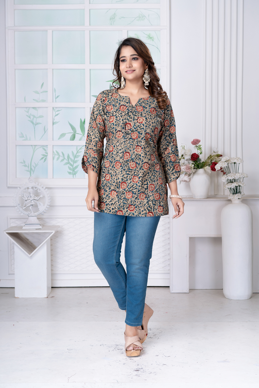 Kalamkari Print Gamthi Short Kurti