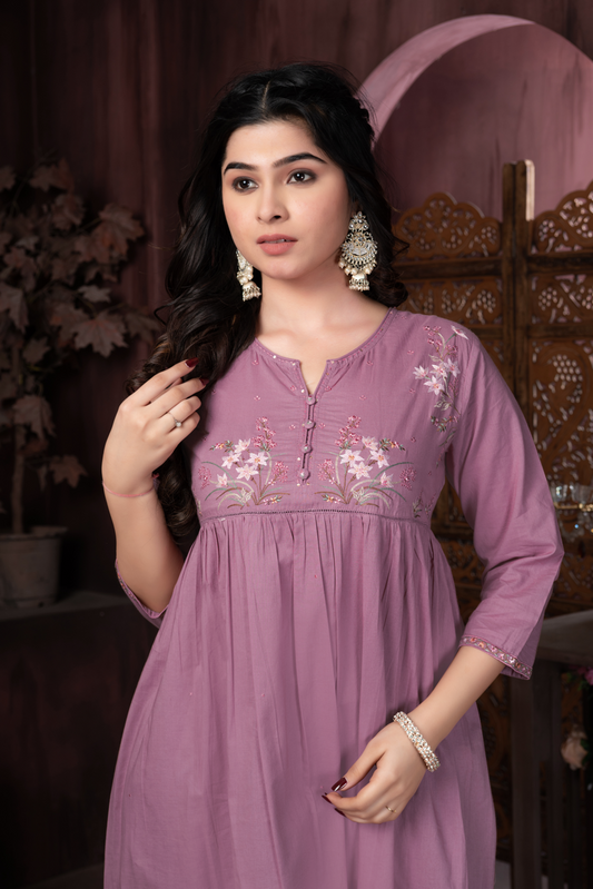 Bermuda Onion Cotton Embroidered Set