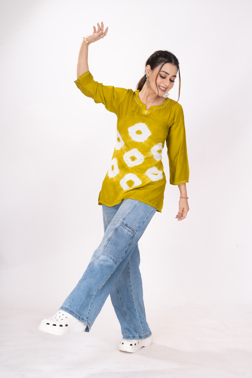 MUSTARD TIEDYE TOP