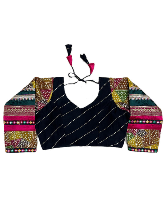 BLACK RAAZI BLOUSE