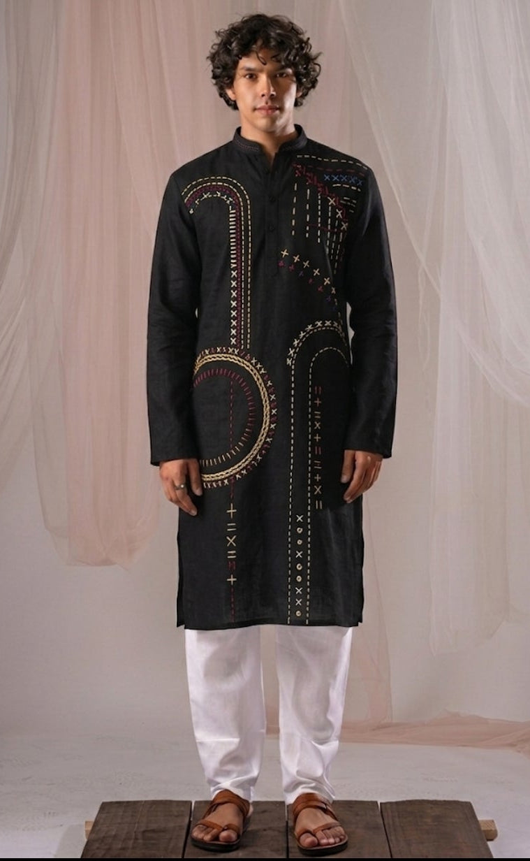 Linear Embroidered Kurta